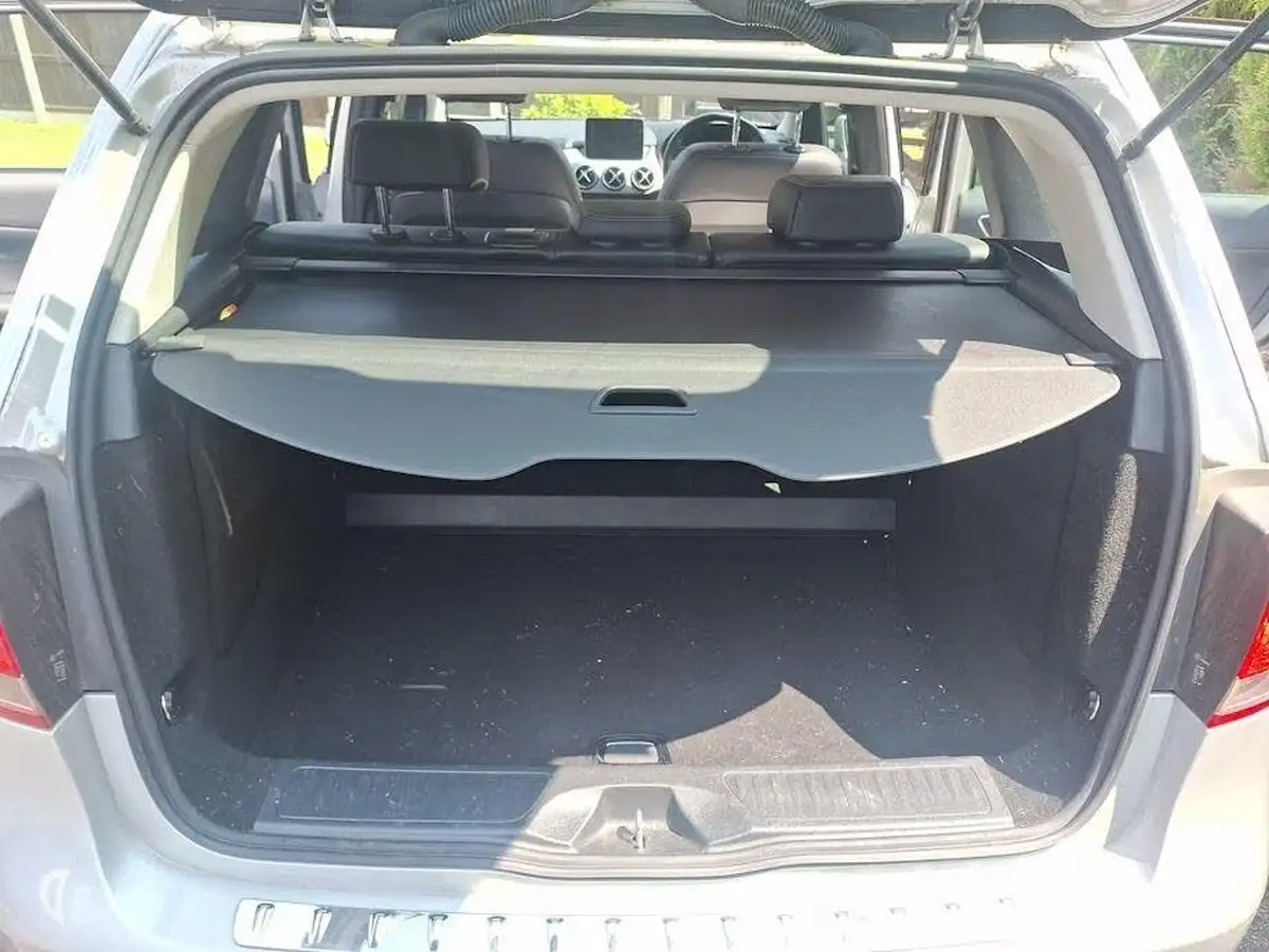 2017-mercedes-benz-b-class-15d-b180-sport-7g-dct-big-6
