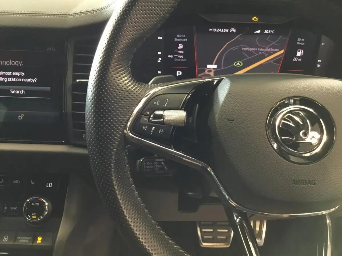2021-skoda-kodiaq-20-tsi-sportline-big-39
