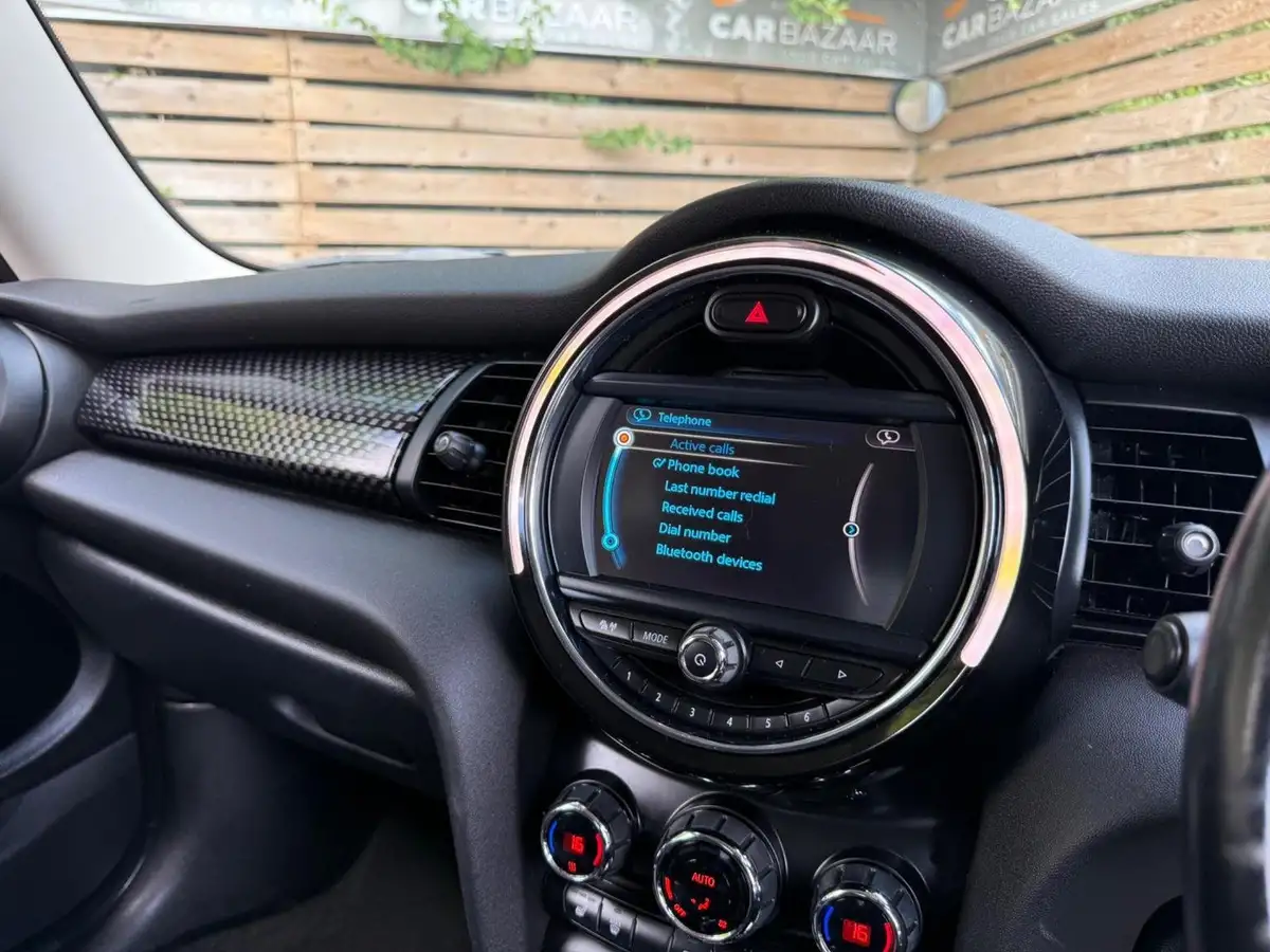 2016-mini-cooper-20-cooper-s-chili-ss-hatchback-3d-big-24