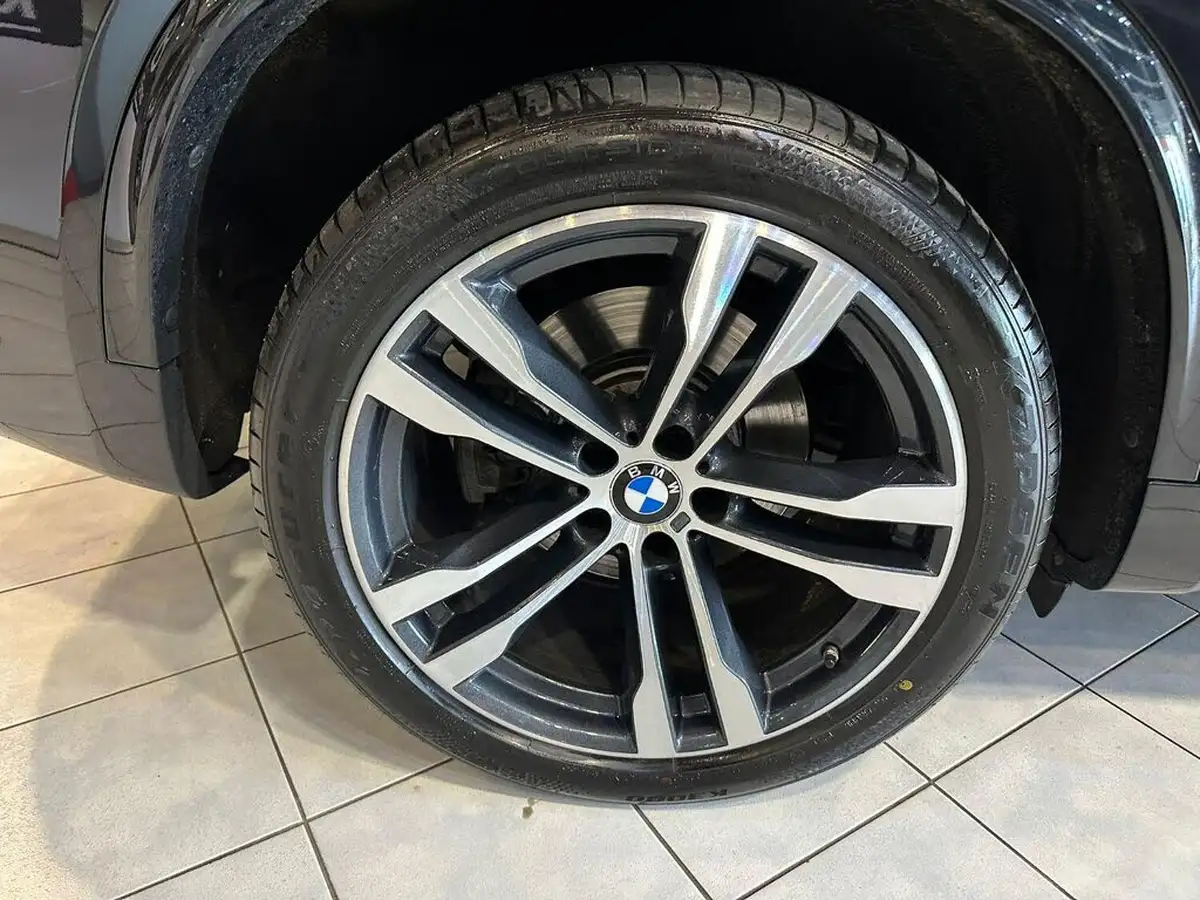 2016-bmw-x5-30td-m50d-big-10