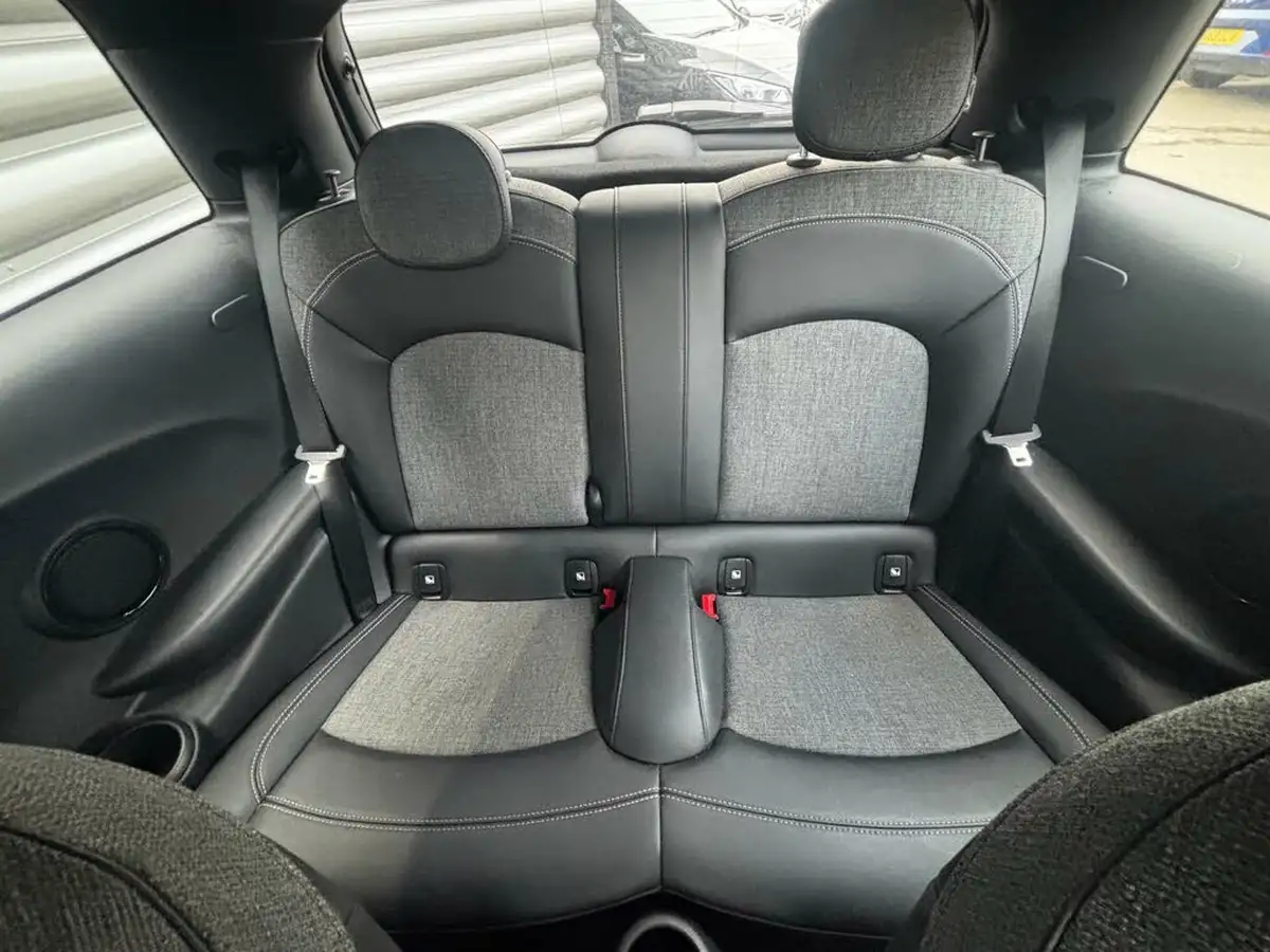 2021-mini-cooper-e-cooper-s-2-big-17