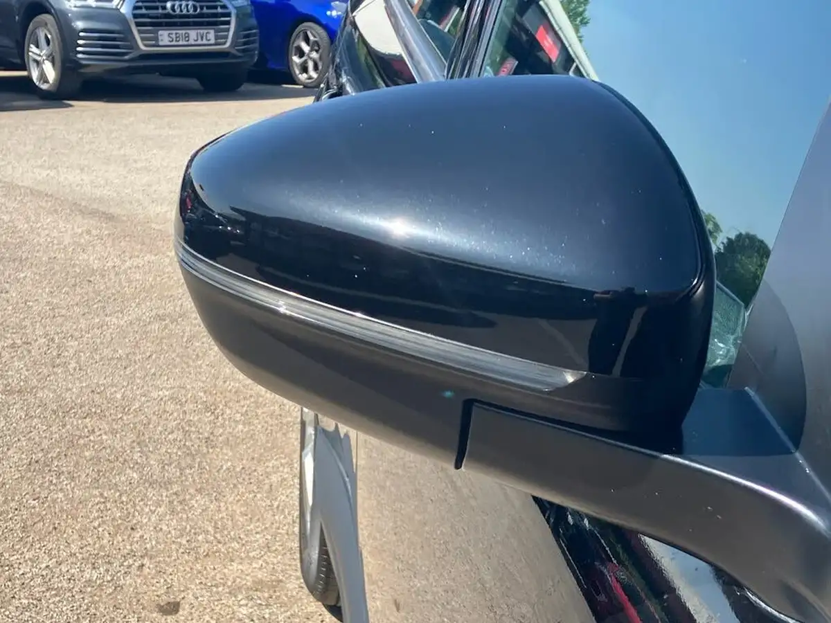 2021-peugeot-5008-suv-12-puretech-active-premium-big-26