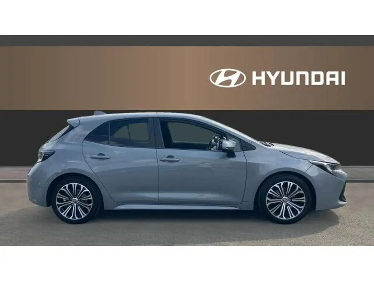 2020-toyota-corolla-18-vvt-i-design-spare-wheel-hatchback-5d-big-4