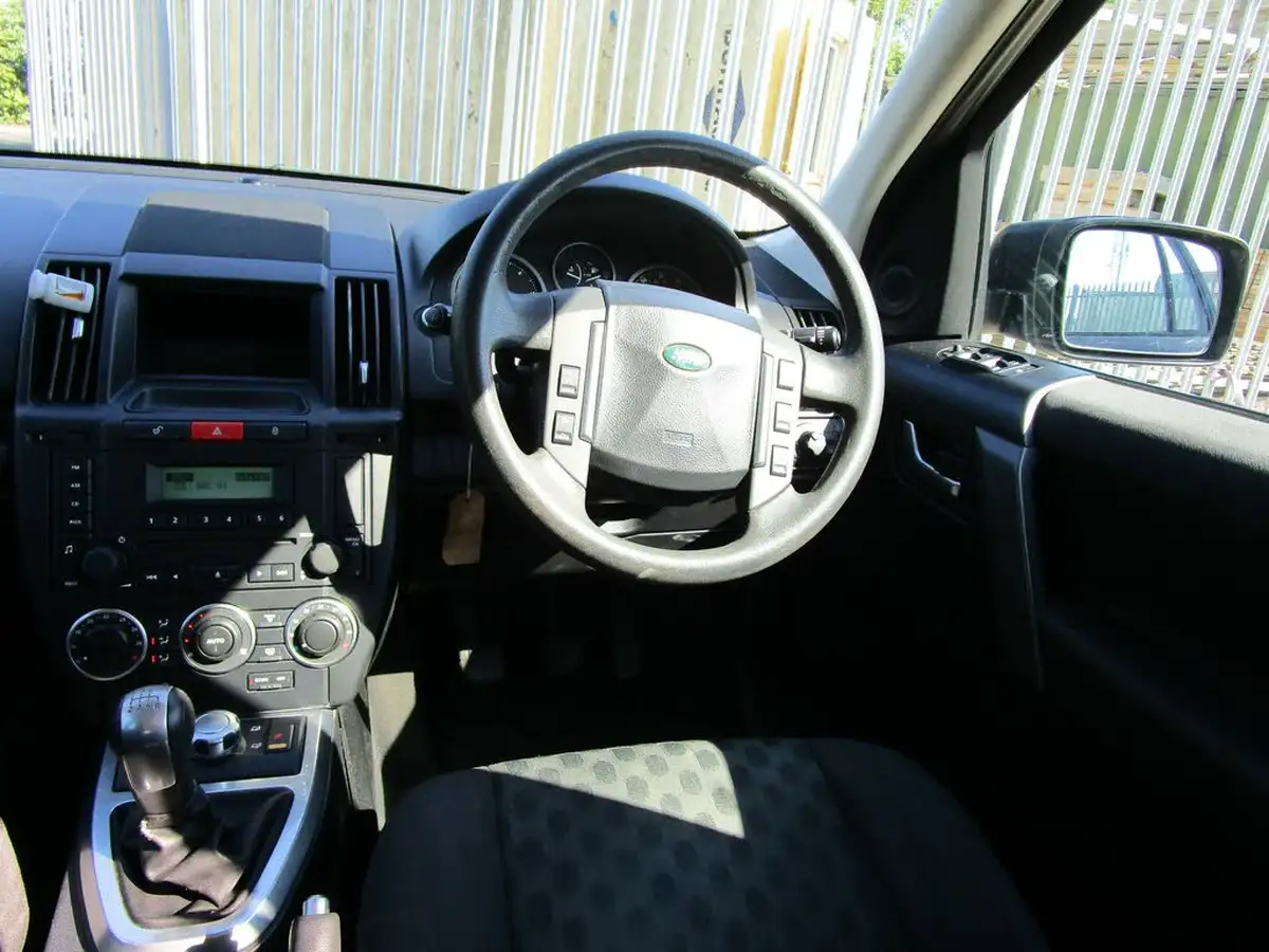 2009-land-rover-freelander-2-22td-gs-big-13