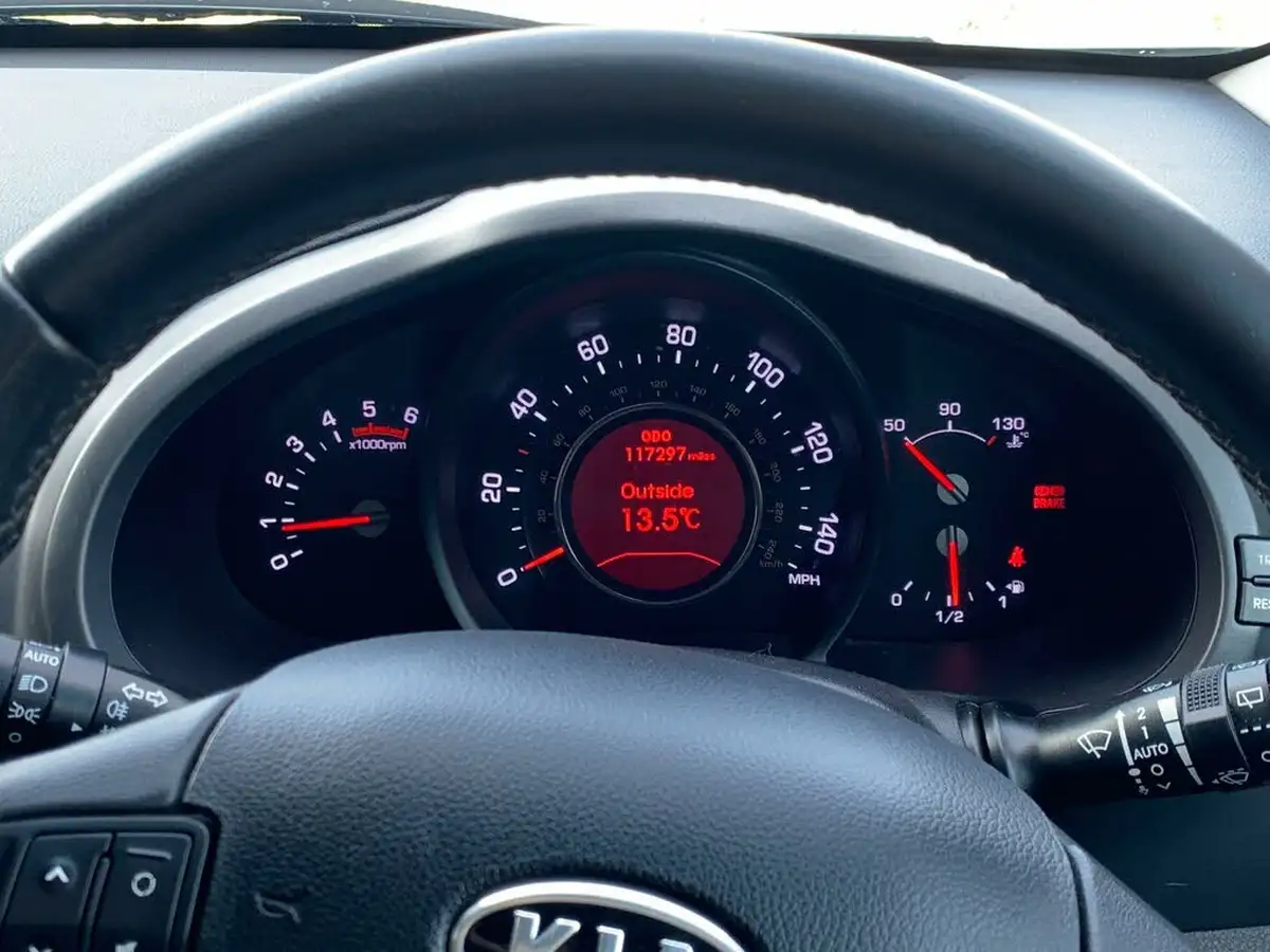 2012-kia-sportage-20td-kx-3-big-34