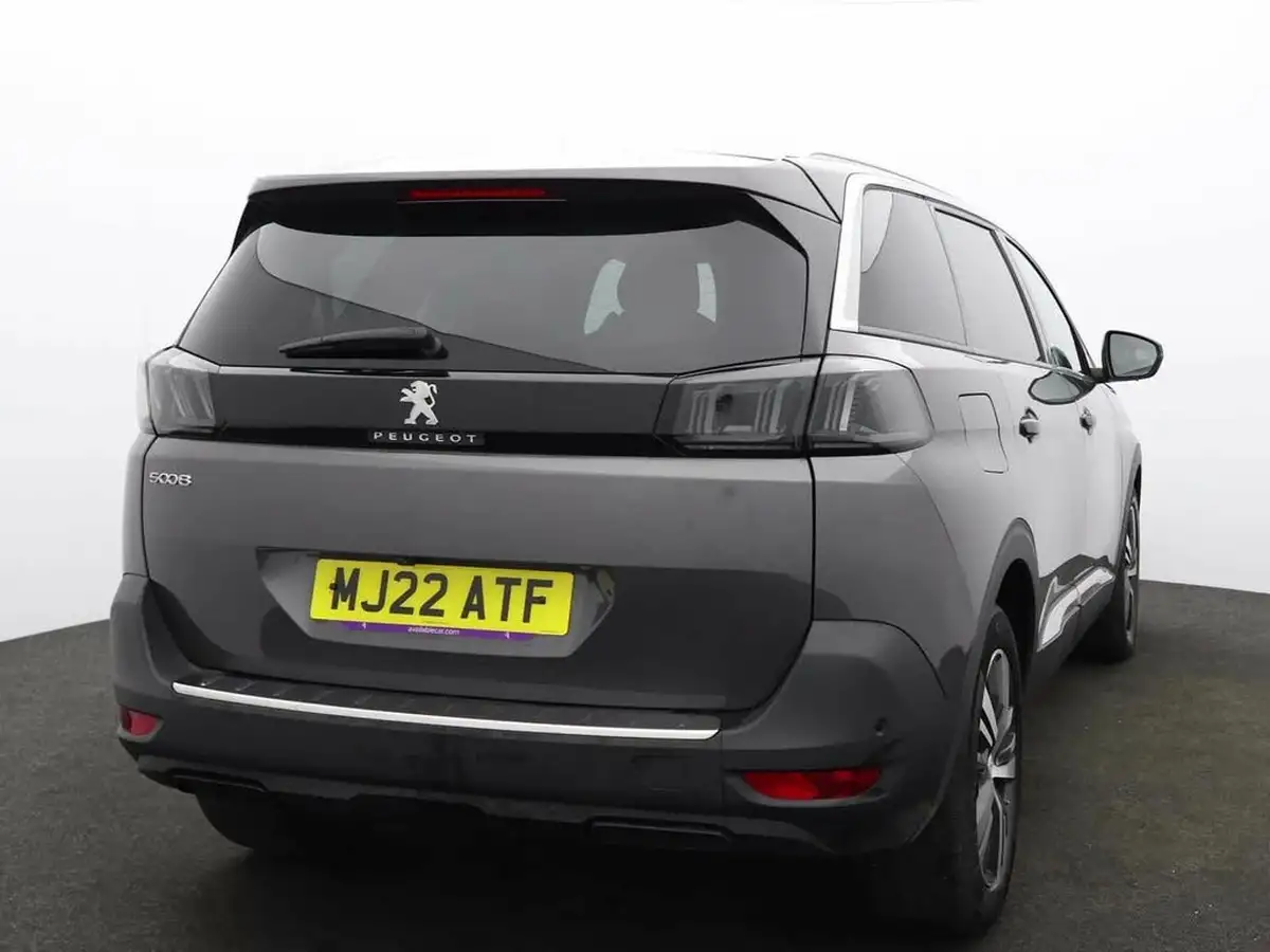 2022-peugeot-5008-suv-15-bluehdi-allure-premium-eat8-big-4