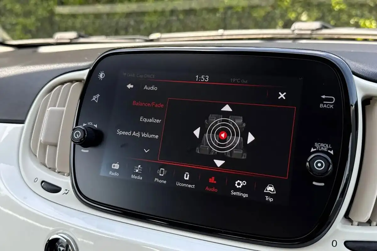 2019-fiat-500-12-lounge-ss-dualogic-big-46