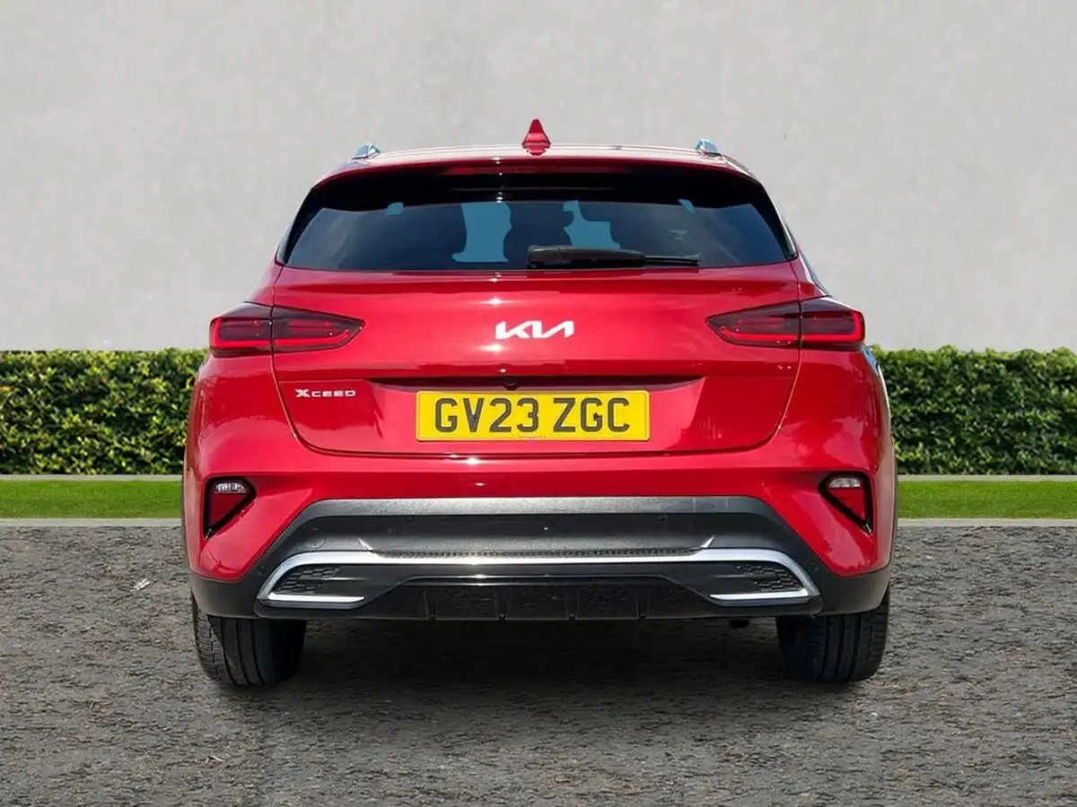 2023-kia-xceed-15-t-gdi-3-158bhp-big-3