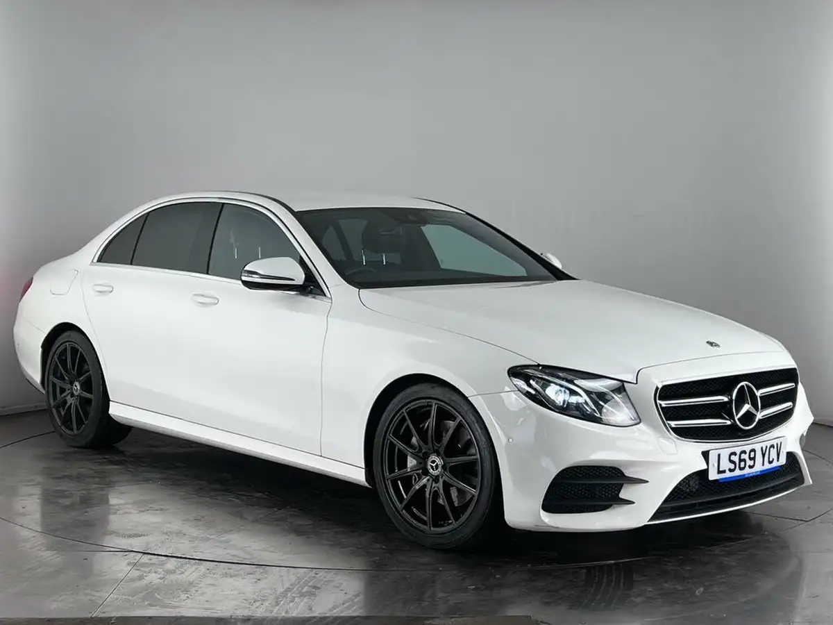 2019-mercedes-benz-e-class-20d-e220d-amg-line-edition-saloon-4d-big-0