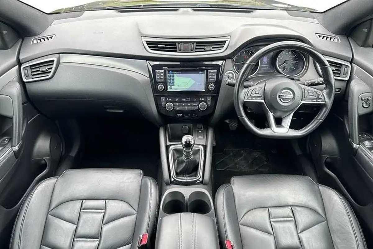 2019-nissan-qashqai-13-dig-t-tekna-160ps-big-9