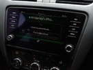 2017-skoda-octavia-20tdi-vrs-estate-dsg-small-23