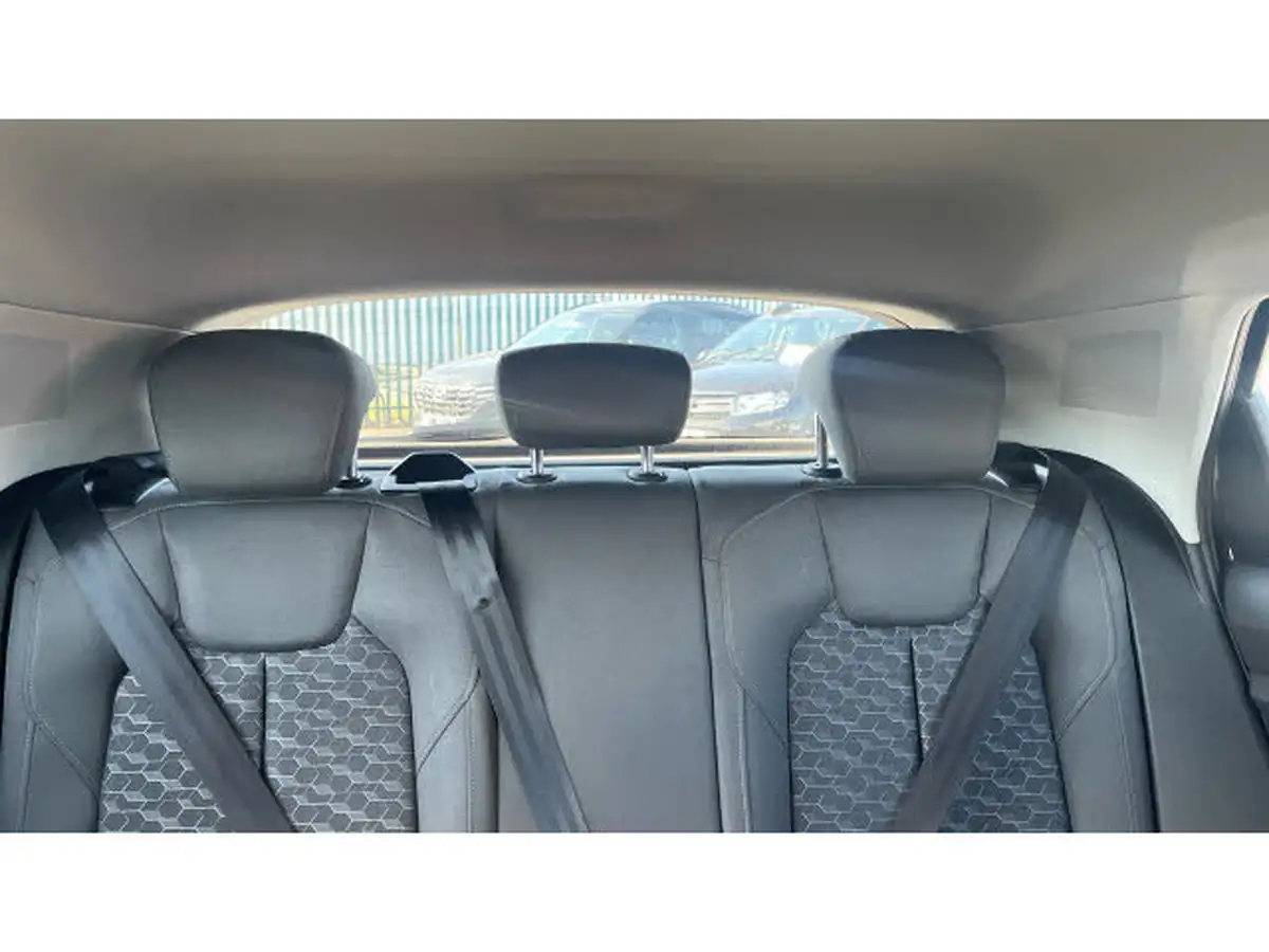 2022-audi-a1-10-30-tfsi-sport-s-tronic-big-14