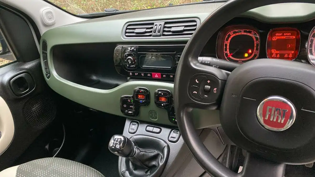 2014-fiat-panda-09-trekking-big-68