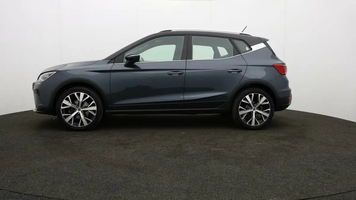 2022-seat-arona-10-tsi-xperience-lux-big-60