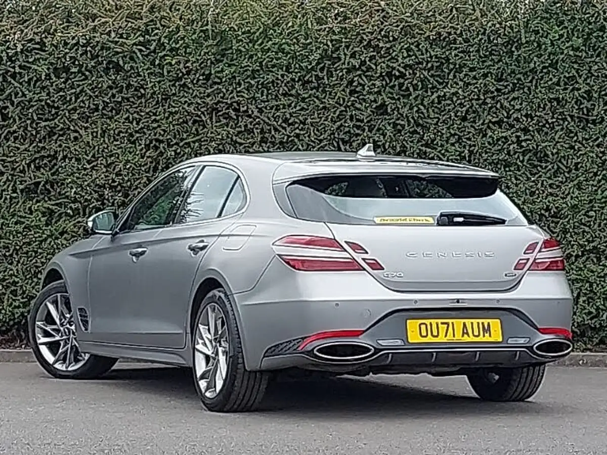 2021-genesis-g70-20-t-premium-line-saloon-4d-big-1