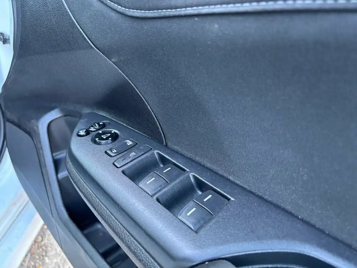 2020-honda-civic-10-vtec-turbo-sr-hatchback-5d-cvt-big-22