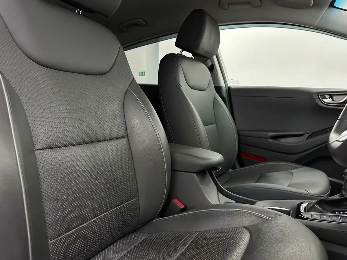 2020-hyundai-ioniq-16-gdi-premium-se-hybrid-big-29