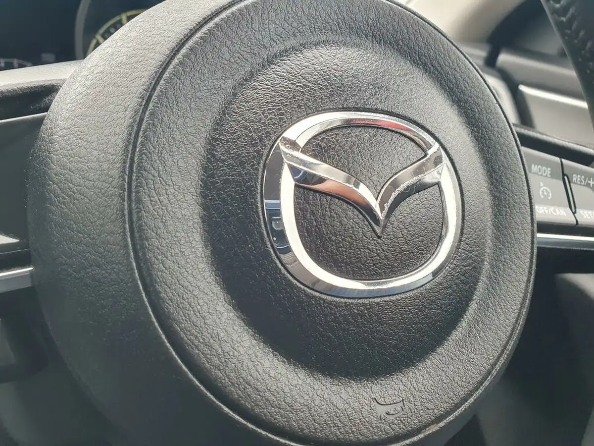 2017-mazda-mazda3-20-se-l-nav-hatchback-5d-auto-big-31