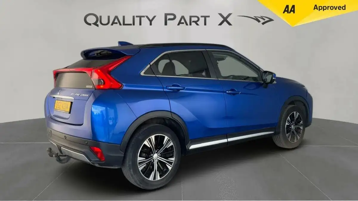2019-mitsubishi-eclipse-cross-15-3-4wd-auto-big-2