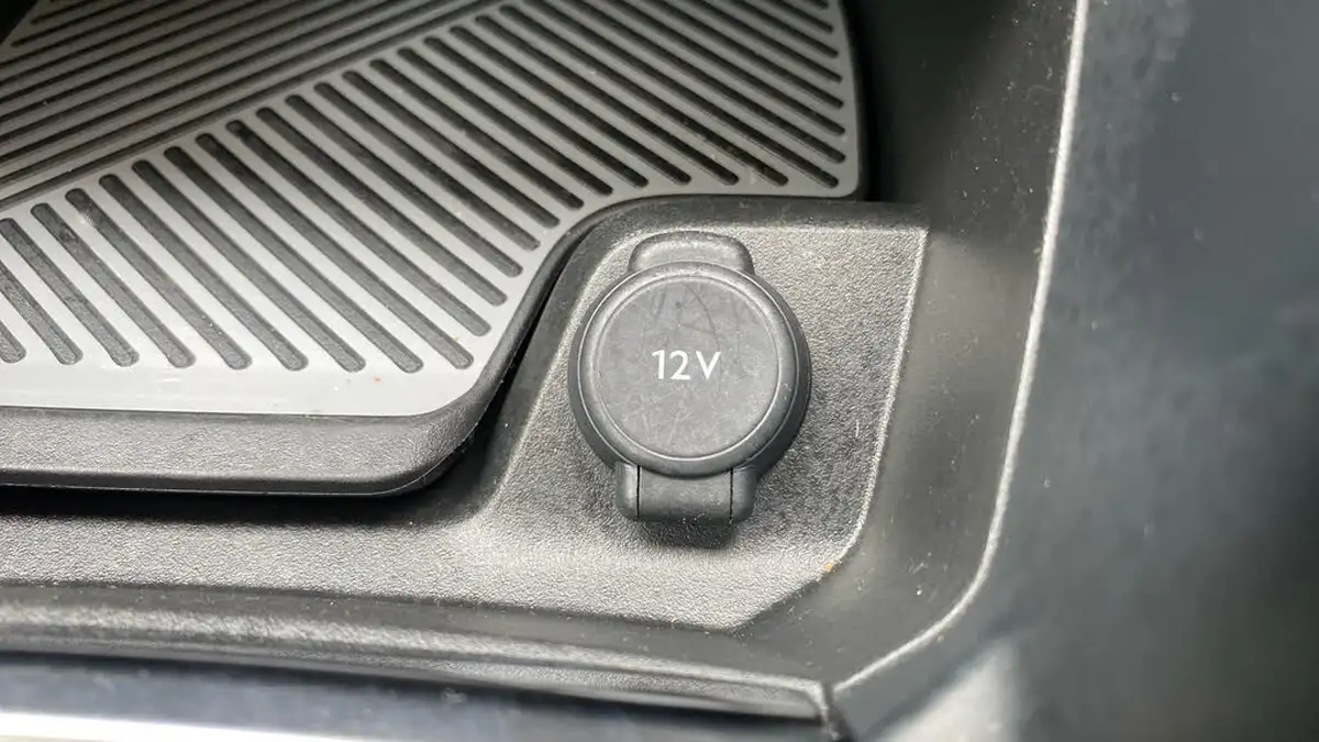 2024-citroen-c4-12-puretech-max-130ps-ss-eat8-big-54