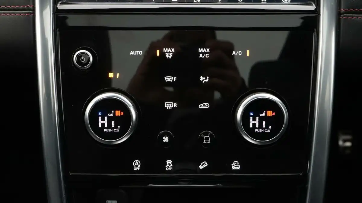 2020-land-rover-discovery-sport-20-p250-r-dynamic-hse-big-12