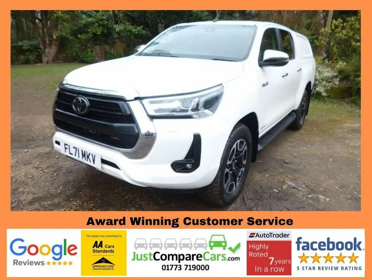 2021-toyota-hi-lux-24d-4d-invincible-150hpeu6d-big-0