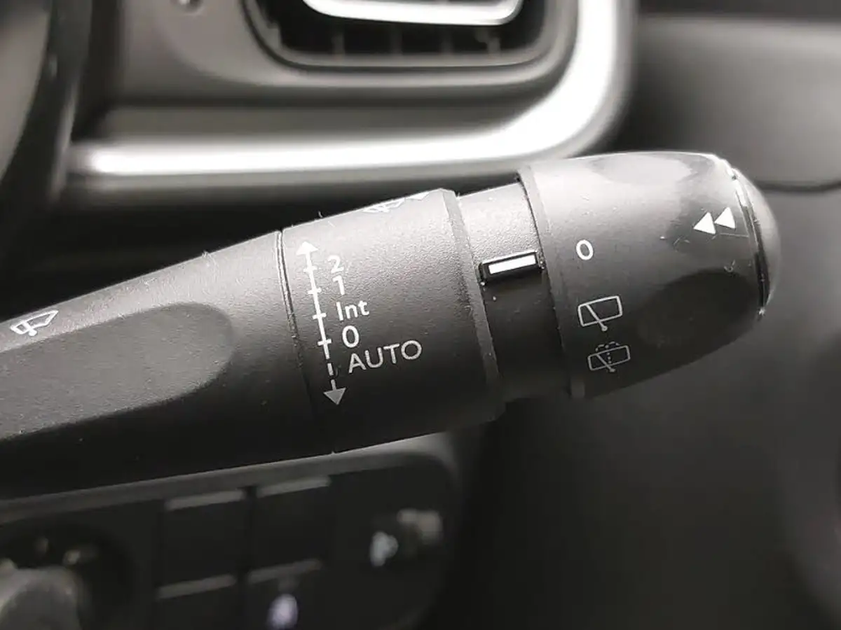 2023-citroen-c3-12-puretech-c-series-edition-83ps-ss-big-17
