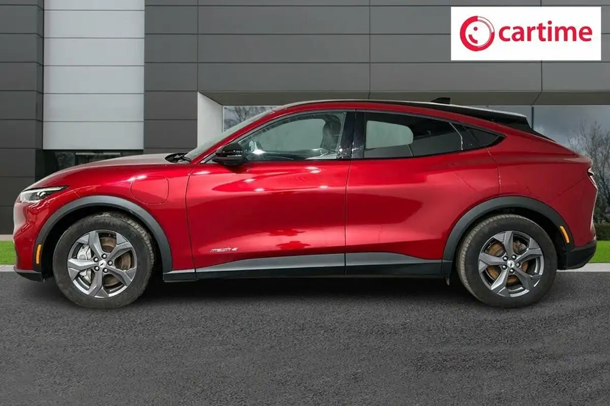 2023-ford-mustang-mach-e-big-2
