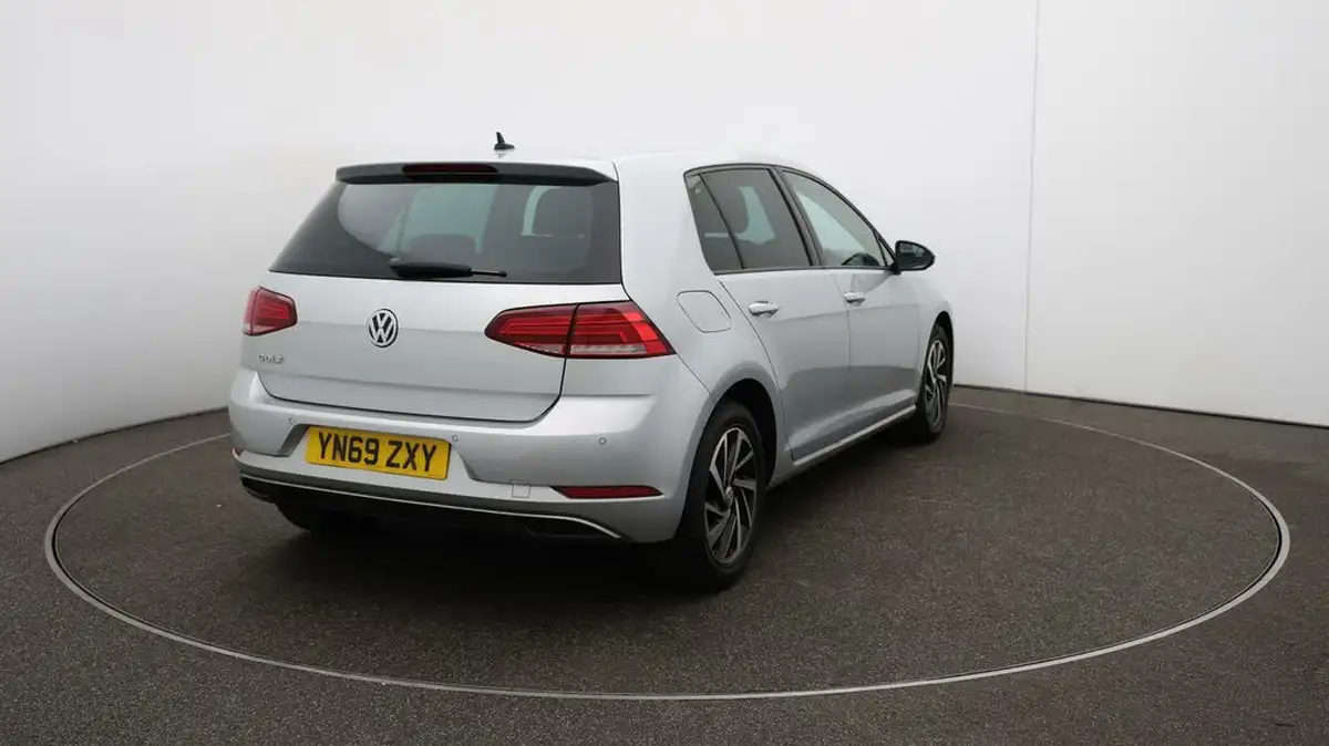 2019-volkswagen-golf-sv-16tdi-match-edition-big-52