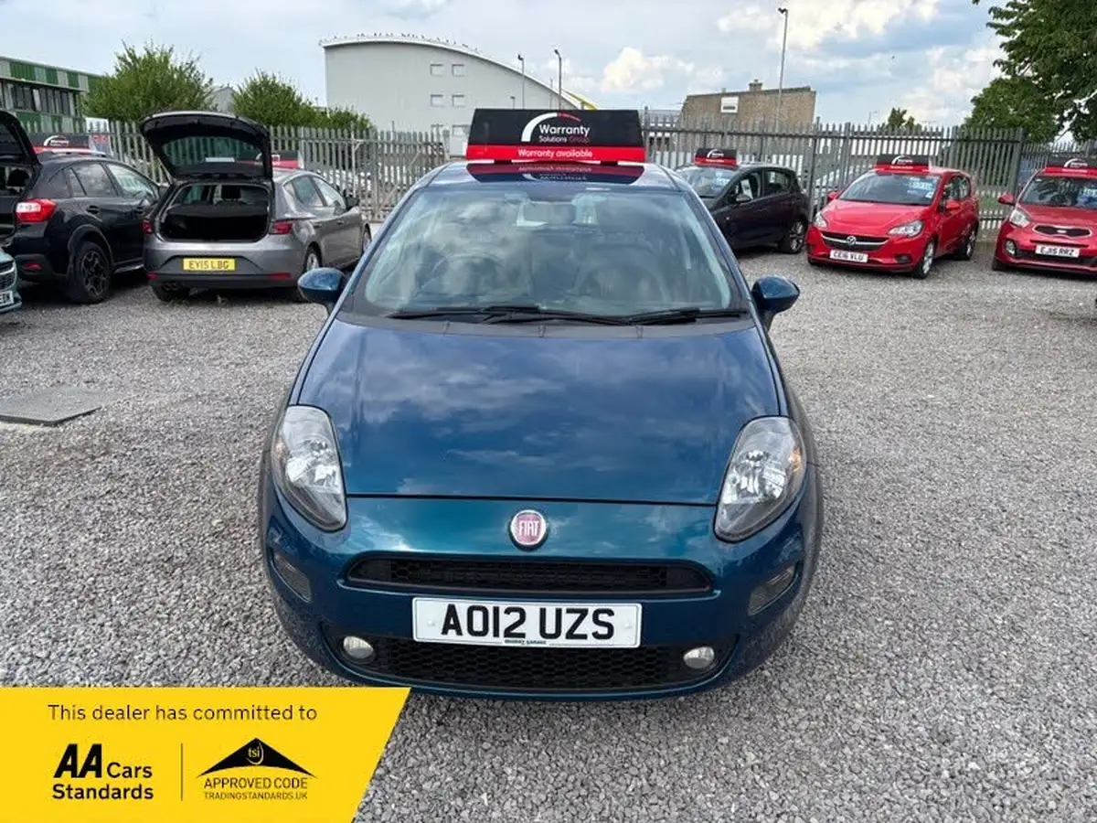 2012-fiat-punto-14-easy-77bhp-5d-dualogic-big-9
