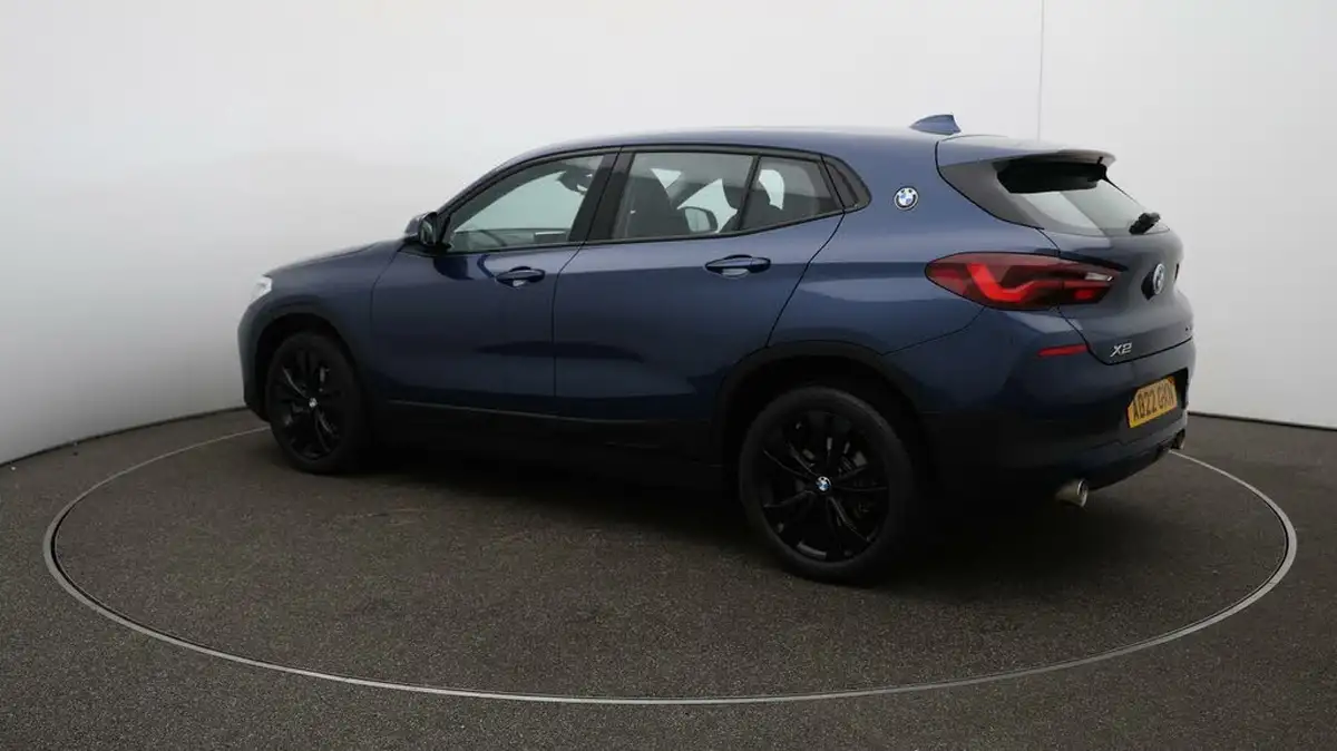 2021-bmw-x2-20-xdrive20i-sport-big-35