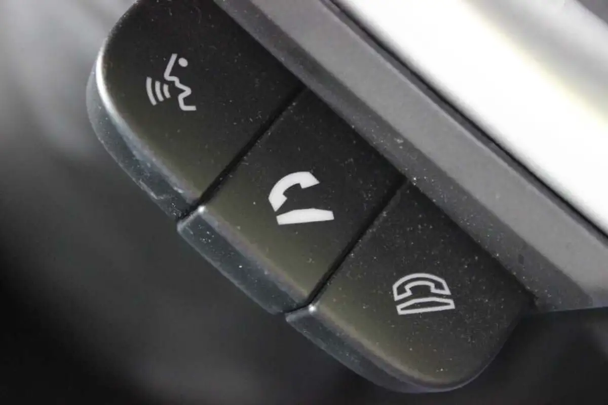 2022-suzuki-s-cross-14-boosterjet-motion-auto-big-36