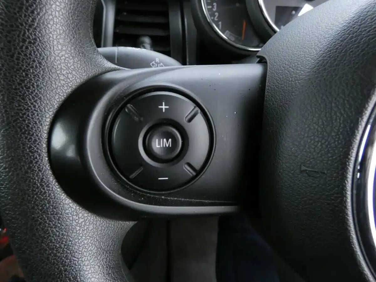 2020-mini-countryman-15-cooper-classic-auto-big-14