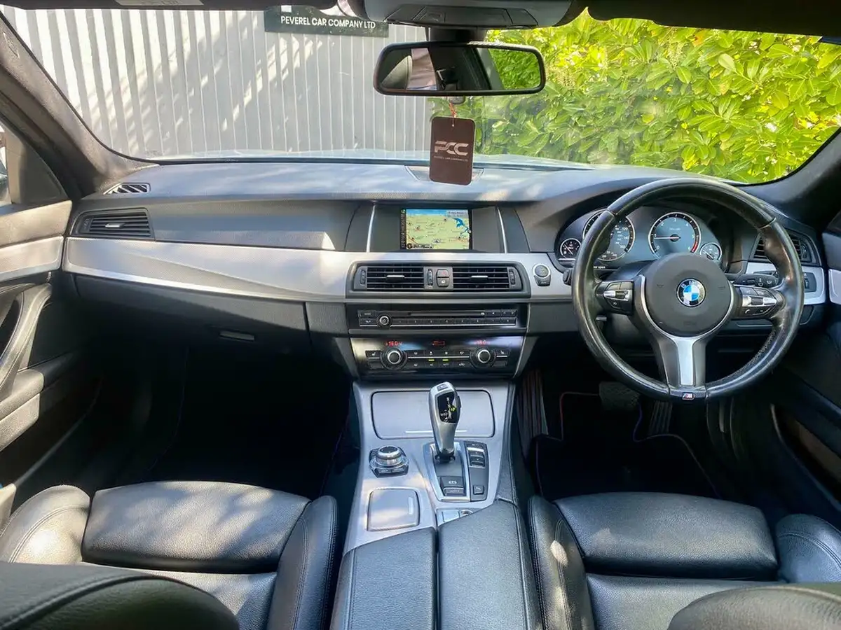 2016-bmw-5-series-20td-520d-m-sport-190bhp-saloon-4d-auto-big-2