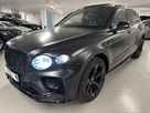 2022-bentley-bentayga-40-v8-small-3