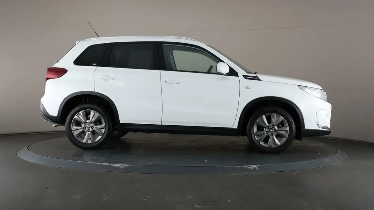 2020-suzuki-vitara-14-boosterjet-sz-t-140ps-auto-big-50