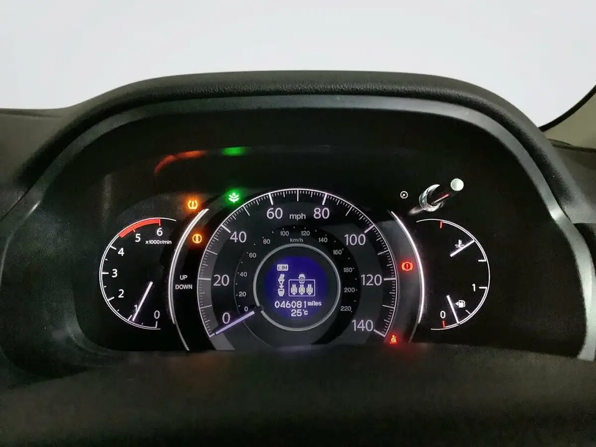 2016-honda-cr-v-16i-dtec-ex-big-14