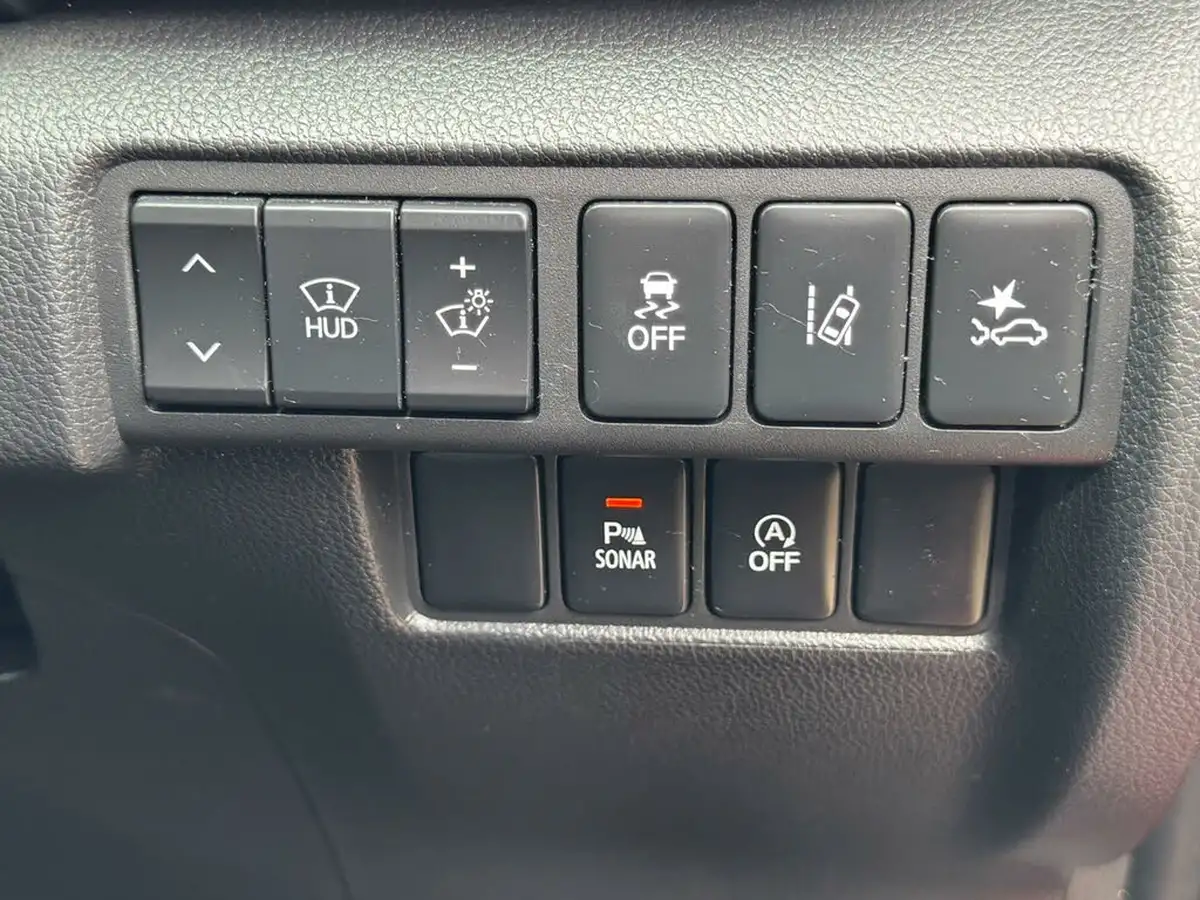 2019-mitsubishi-eclipse-cross-15-4-auto-big-25