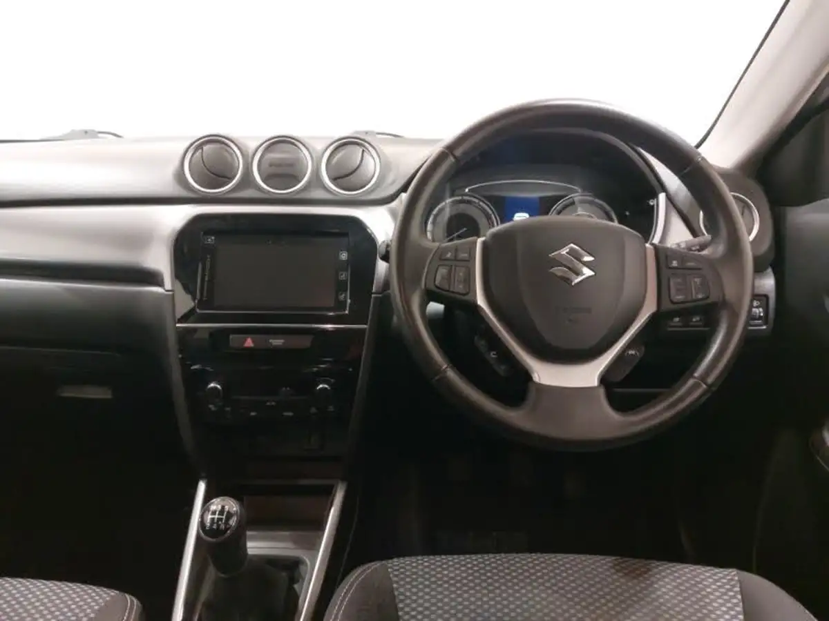 2019-suzuki-vitara-10-boosterjet-sz-t-allgrip-big-6