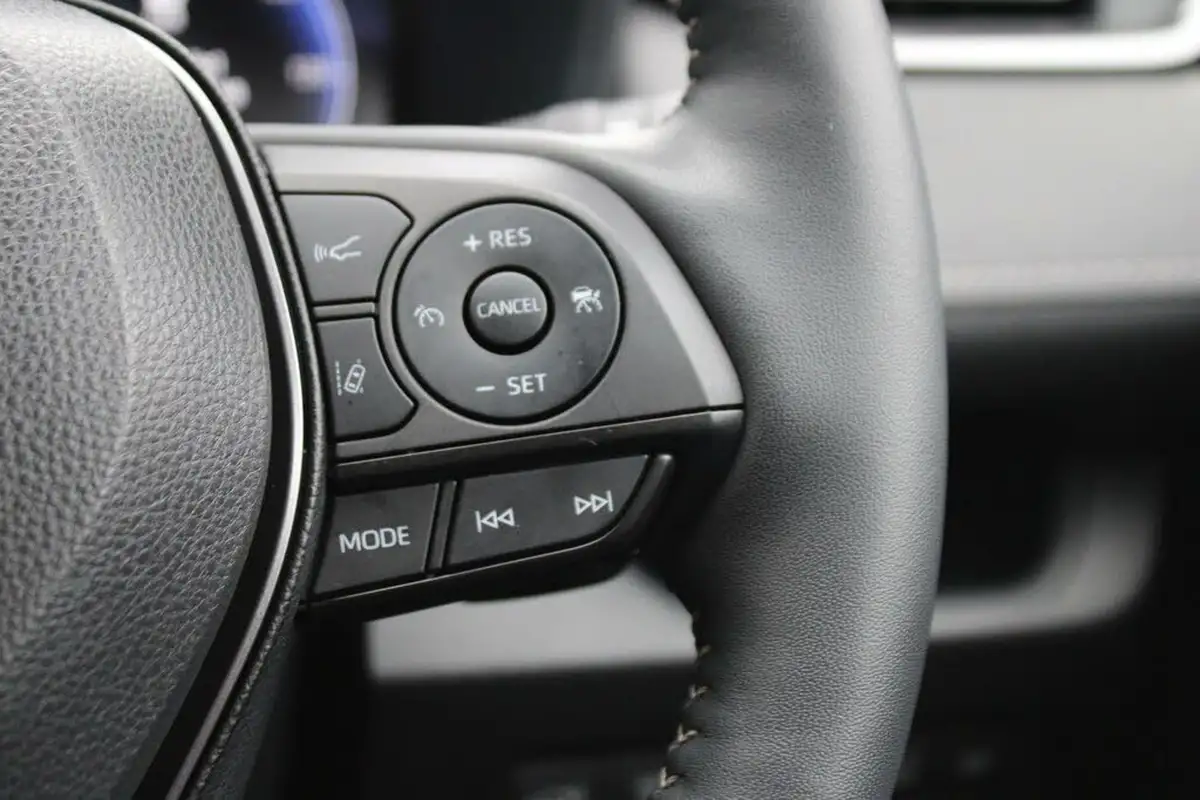 2024-toyota-rav4-25-vvt-i-gr-sport-302bhp-plug-in-big-30