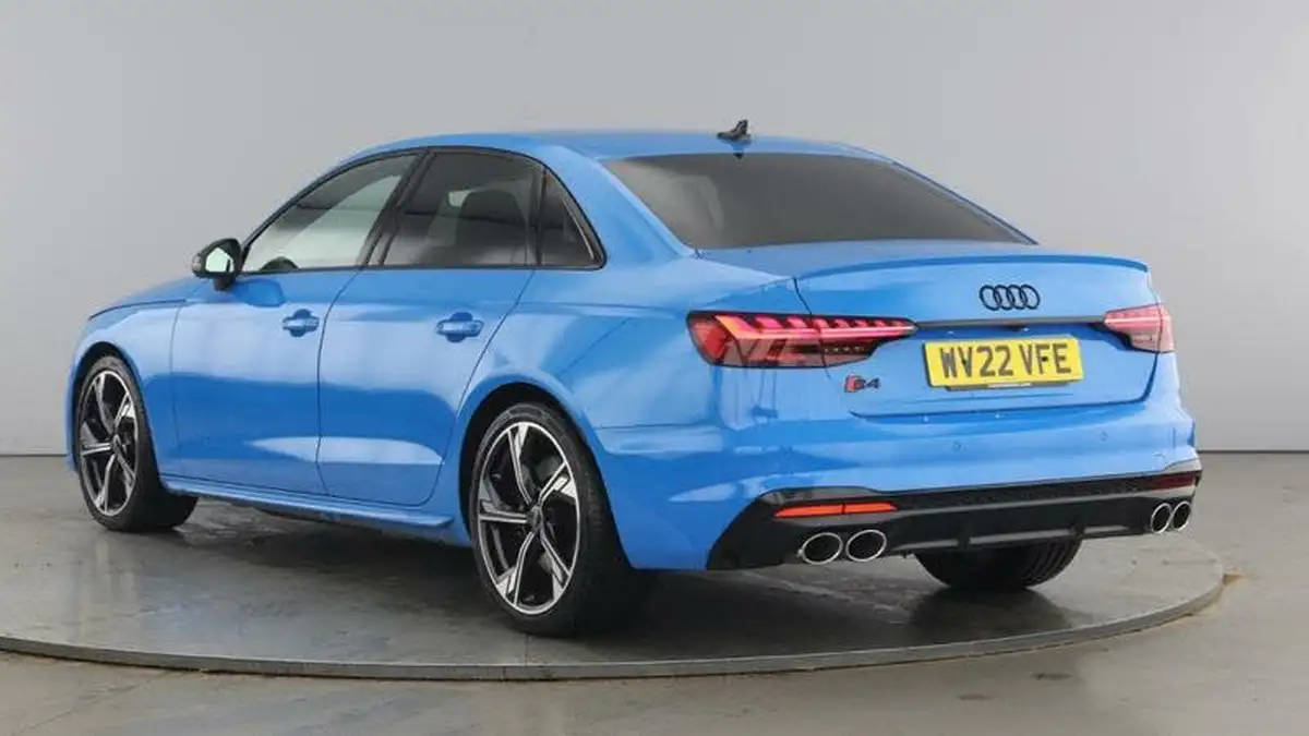 2022-audi-s4-30tdi-v6-black-edition-big-2