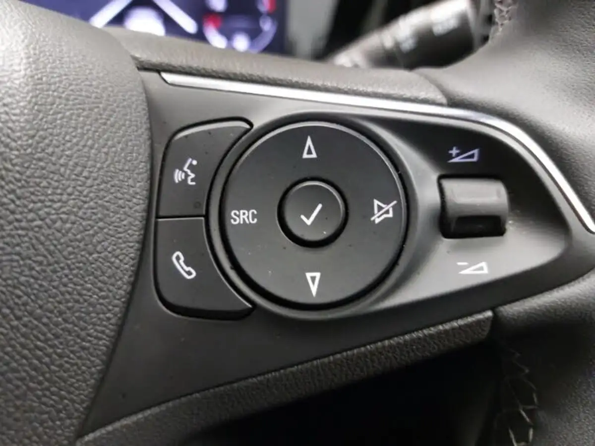 2024-vauxhall-mokka-12-ultimate-136ps-big-12