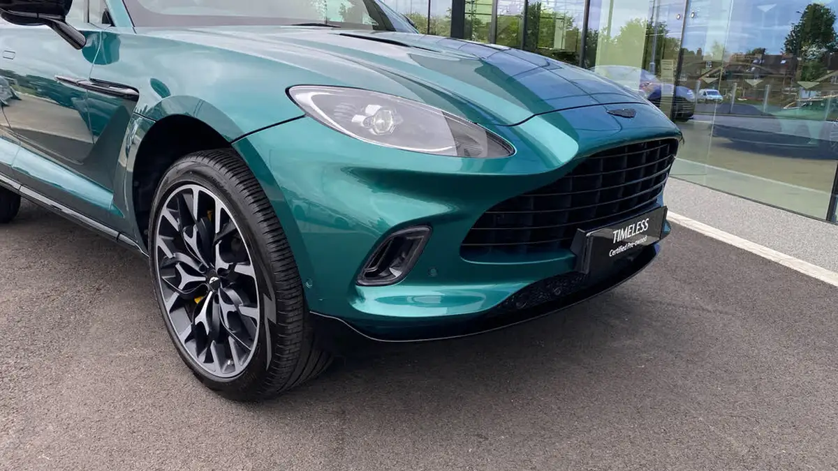 2023-aston-martin-dbx-40-v8-big-14