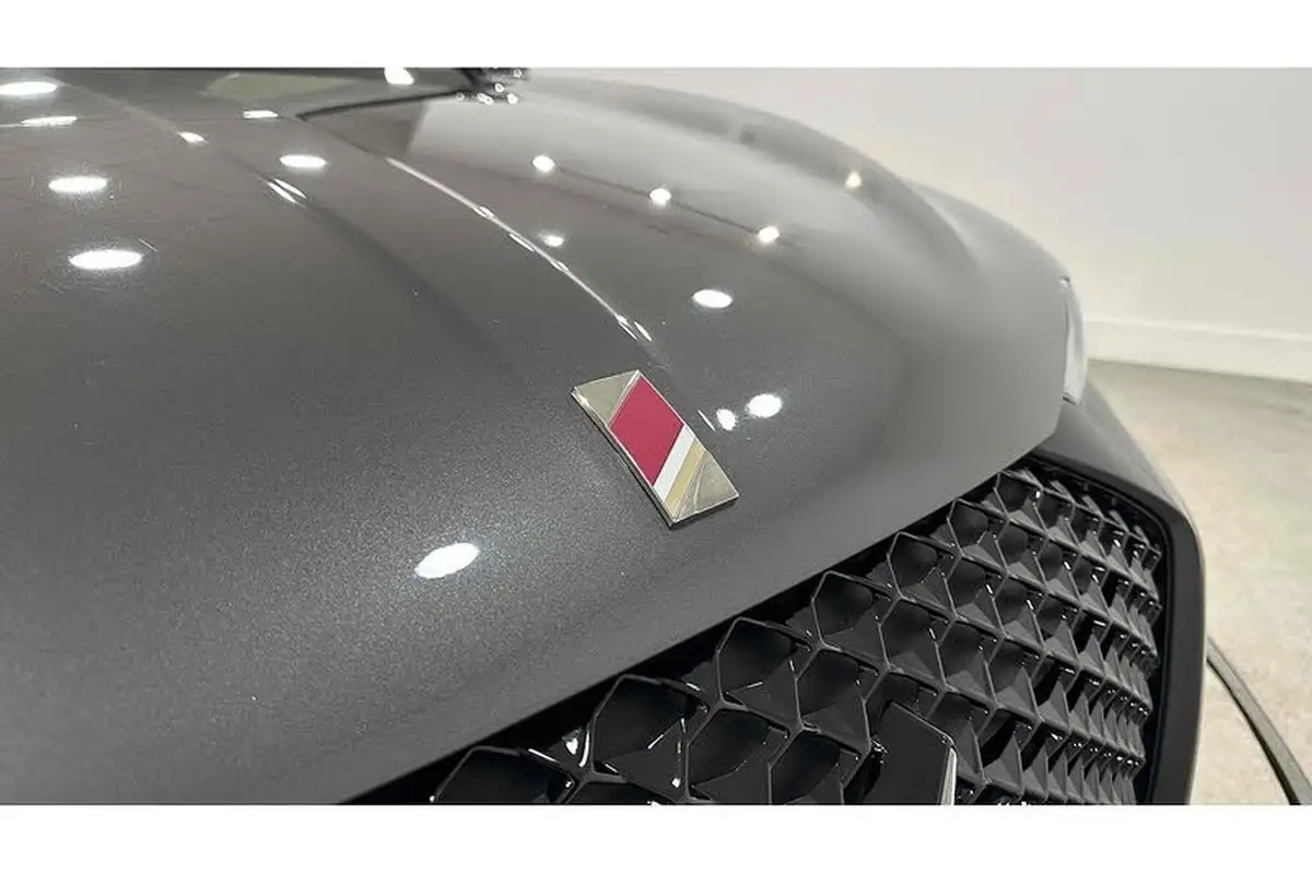 2022-ds-ds-3-crossback-12-puretech-performance-line-130ps-eat8-big-16