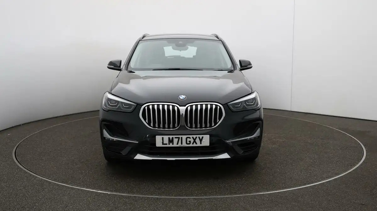2021-bmw-x1-20-sdrive20i-xline-big-32
