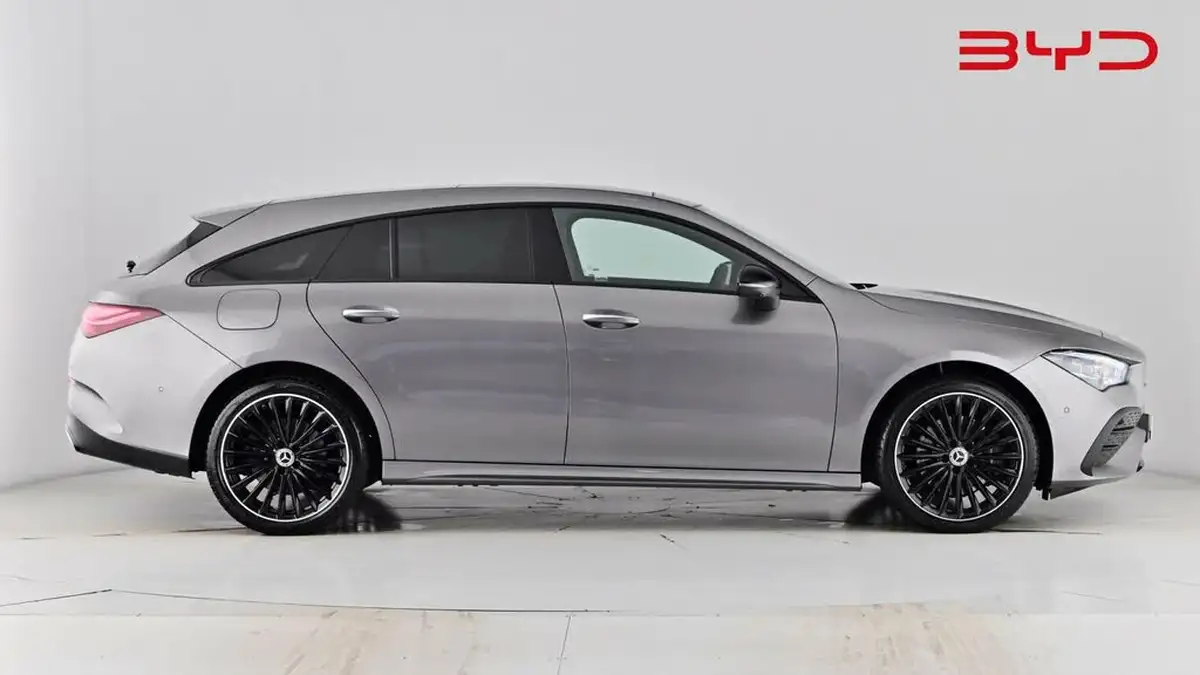 2023-mercedes-benz-cla-13-cla-250e-amg-line-premium-plus-shooting-brake-5d-big-2