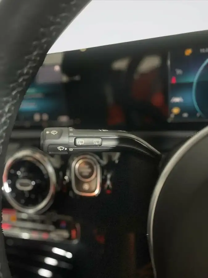 2018-mercedes-benz-a-class-15d-a180d-sport-116ps-ss-hatchback-5d-7g-dct-big-16