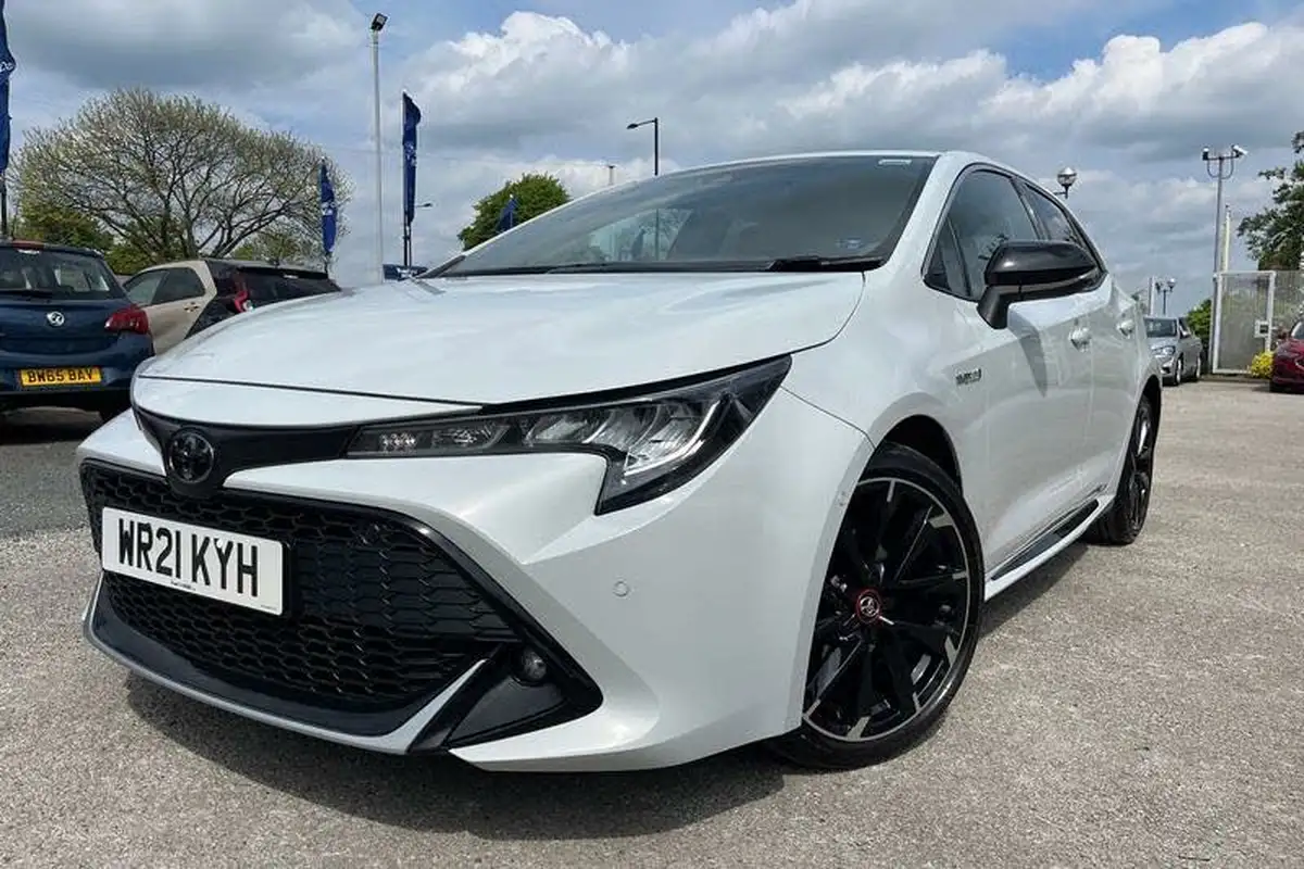 2021-toyota-corolla-18-vvt-i-gr-sport-trk-hatchback-big-36