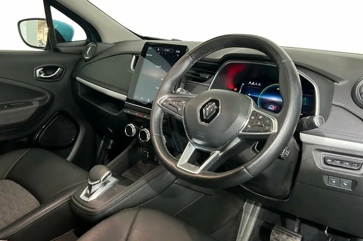 2022-renault-zoe-e-gt-line-big-6
