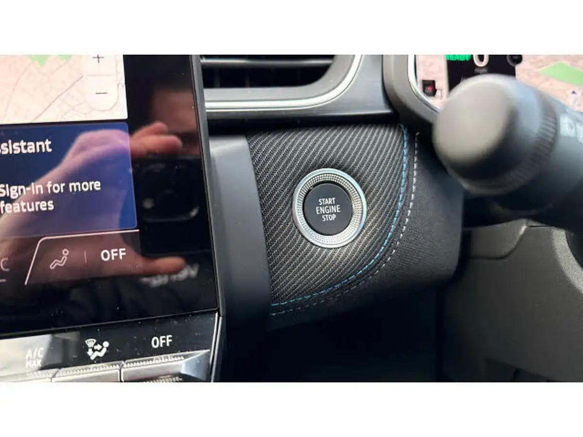 2025-renault-captur-16-esprit-alpine-big-37